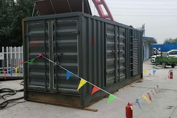 邻水发电机租赁空气滤清器多久更换一次?