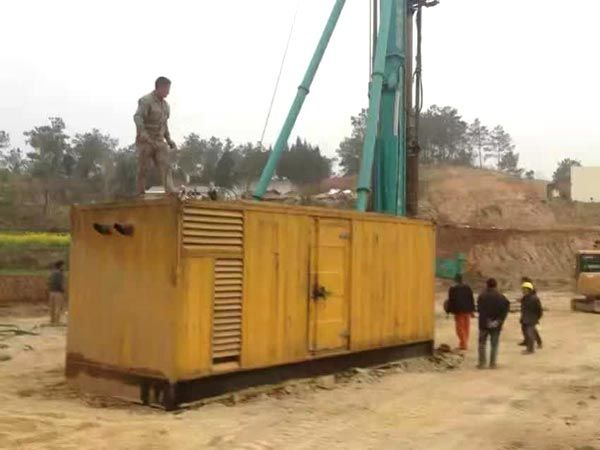 邻水如何判断水冷式机油散热器密封件是否需要更换?